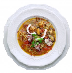 1701-Minestra con pancetta, cozze e seppie allo zafferano