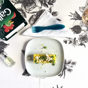 Riso Aroma piselli, feta e un po' di colore con lo zafferano