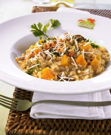 STEINPILZ-RISOTTO MIT KÜRBIS UND AMARETTI 