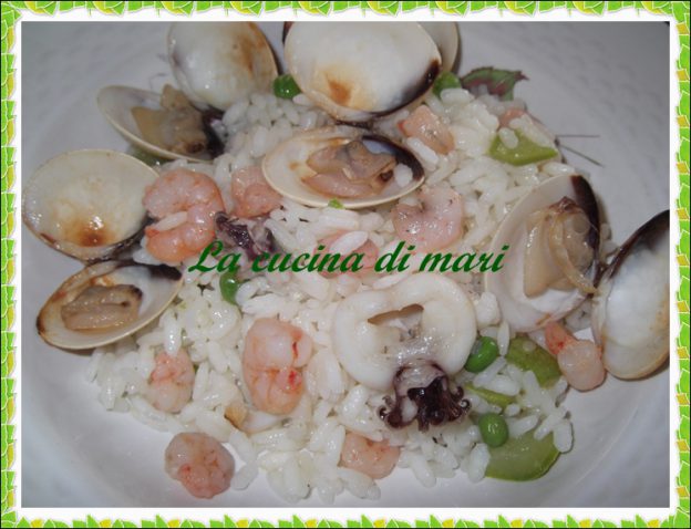 insalata di riso ai frutti di mare