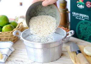 Risotto mantecato al provolone del Monaco con fichi Cilentani 2