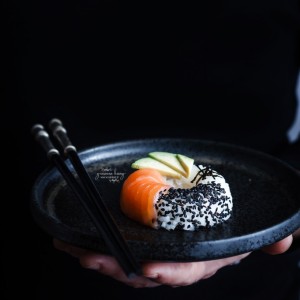 Ricetta giapponese creativa con il sushi donut