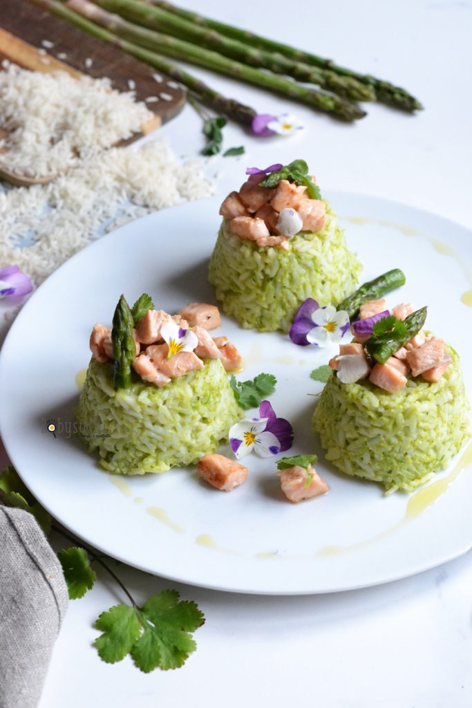 Sformatini di riso con crema di asparagi e salmone Riso Gallo