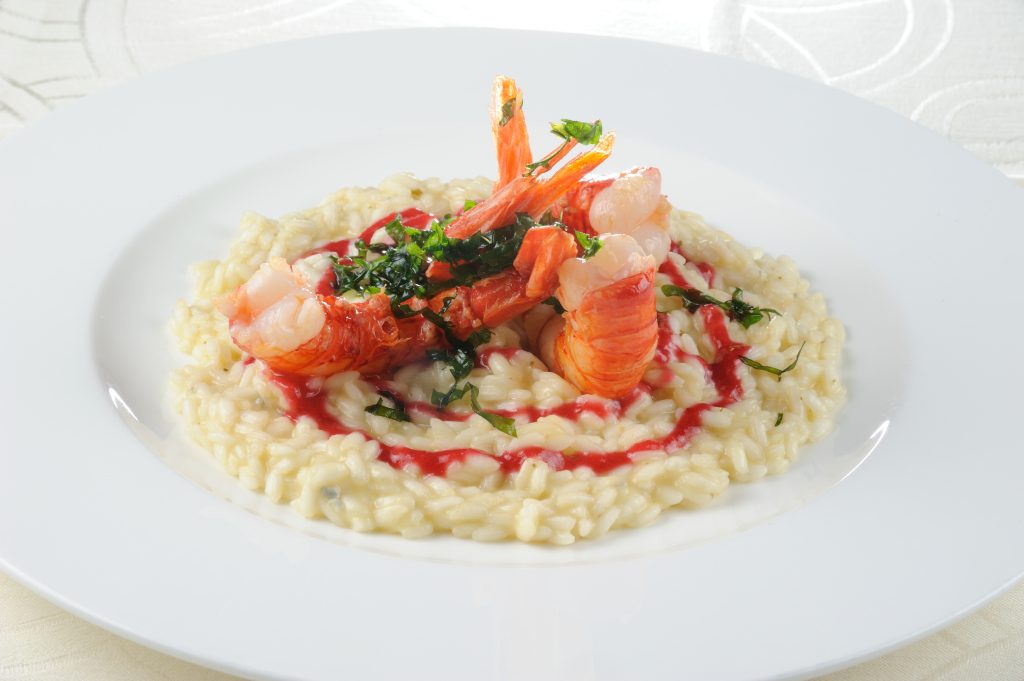 Riso Carnaroli, lamponi, zola dolce, crostacei e basilico Riso Gallo